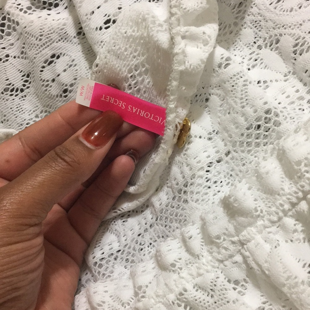 Victoria Secret - Picture 5 of 5